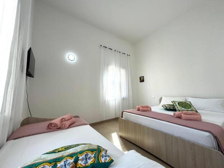 Casa Ferrante Hotell Cinisi Exteriör bild