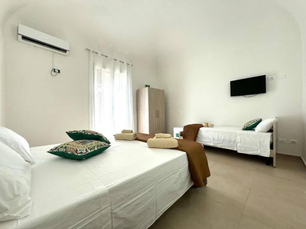 Casa Ferrante Hotell Cinisi Exteriör bild